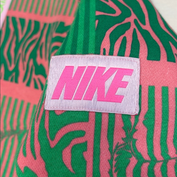 Nike Trippy Safari Fleece Sweatshirt with graphics - Like New - Picture 5 of 10